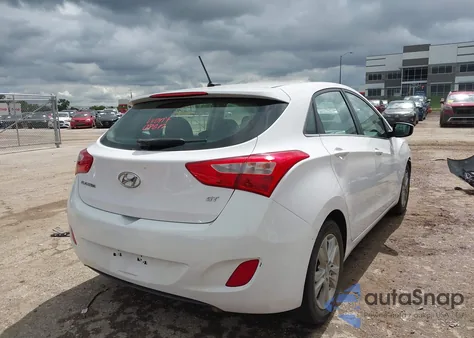 2014 Hyundai Elantra Gt z USA, uszkodzony, nr VIN KMHD35LH2EU165700